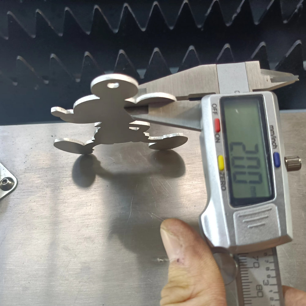 Tagliatrice Laser a Fibra di G - Industrial Laser Metal Cutter recensione e prezzo