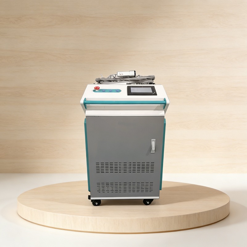 Macchina Industriale 3-in-1 pe - Industrial Laser Metal Cutter recensione e prezzo