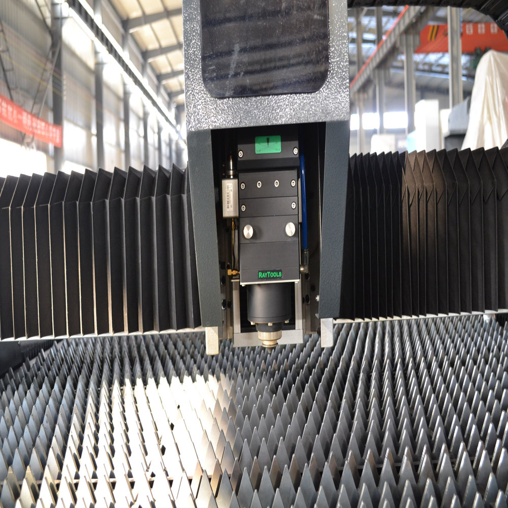 Macchina da Taglio Laser a Fib - Industrial Laser Metal Cutter recensione e prezzo